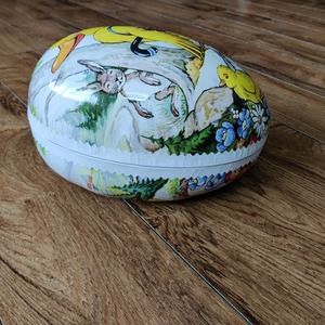 Paper mache egg